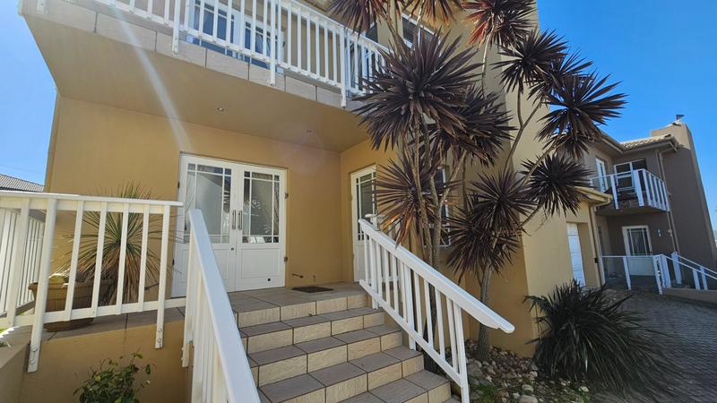 3 Bedroom Property for Sale in Dana Bay Western Cape